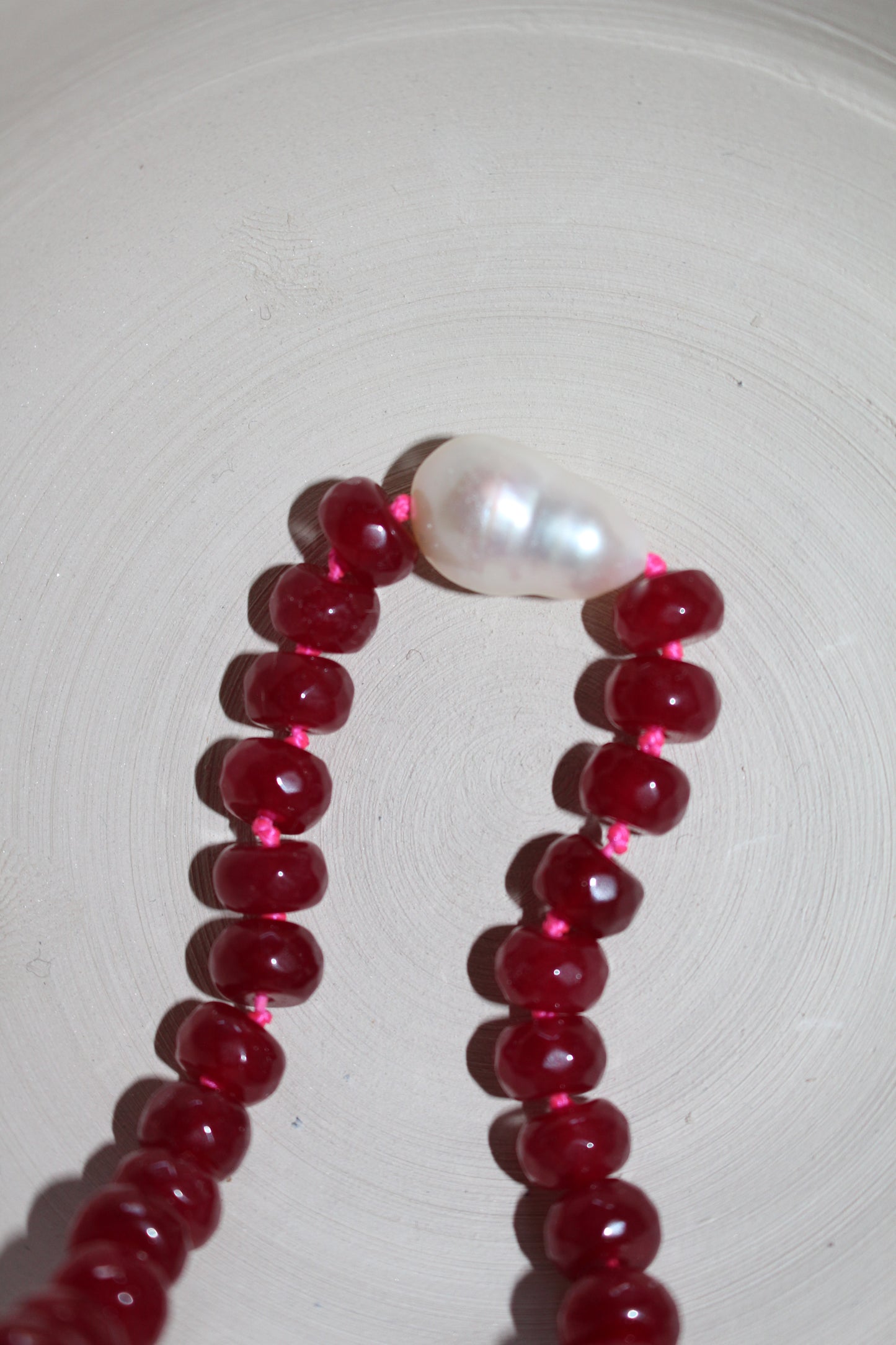 Humming Necklace